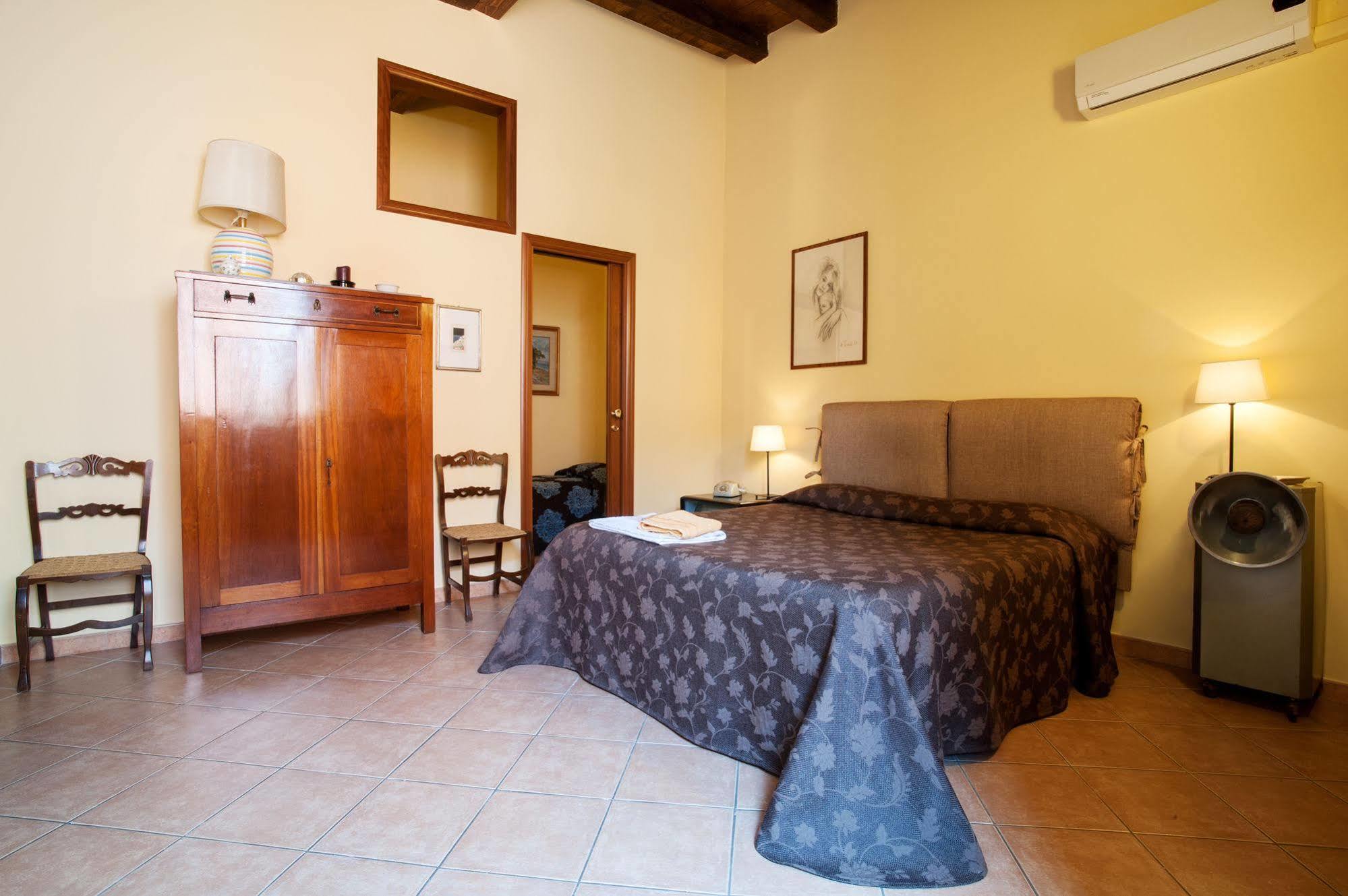Vinslounge Suite Barletta Kültér fotó